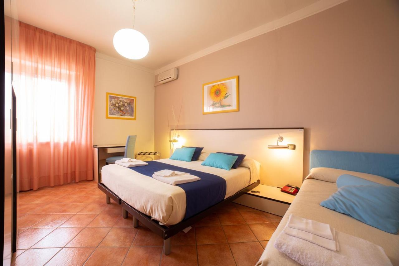 Hotel Mediterraneo Sapri Exteriör bild