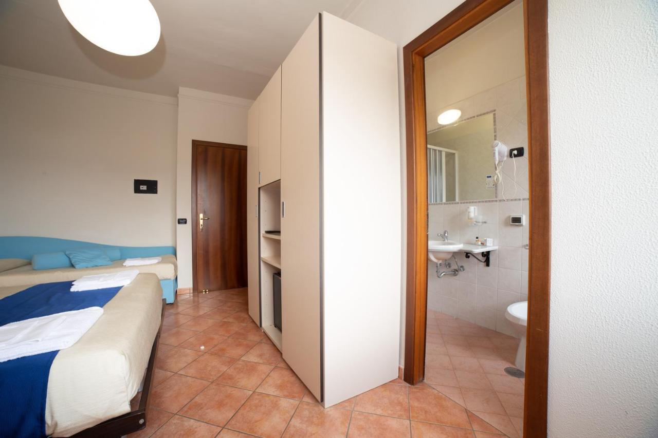 Hotel Mediterraneo Sapri Exteriör bild